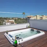 Krystal Bay Vila