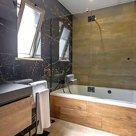 Villa Krystal Bay *